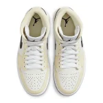 کتونی اورجینال Air Jordan 1 Mid - Image 3