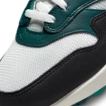 کتونی اورجینال Nike Air Max 1 x LeBron James Liverpool FC - Image 5