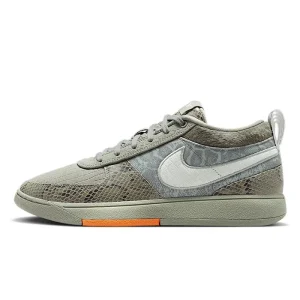 کتونی اورجینال Nike Book 1