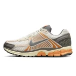 کتونی اورجینال Nike Zoom Vomero 5
