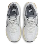 کتونی اورجینال Nike Zoom Vomero 5 - Image 3