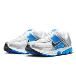 کتونی اورجینال Nike Zoom Vomero 5 - Image 2