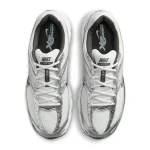 Nike Air Max Moto 2K - Image 4